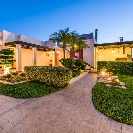 Filerimos Oasis Luxury וילה יאליסוס