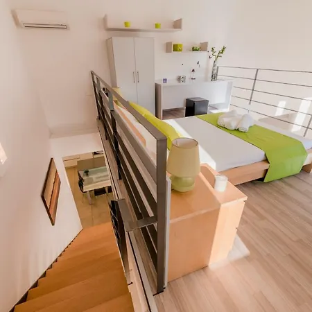 Filerimos Oasis Luxury וילה יאליסוס