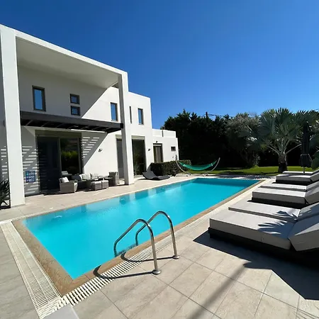 Filerimos Oasis Luxury Villa *