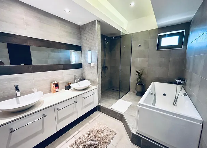 Villa Filerimos Oasis Luxury *