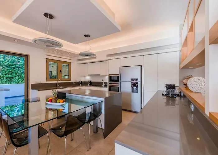 Filerimos Oasis Luxury Villa Ialysos (Rhodes)